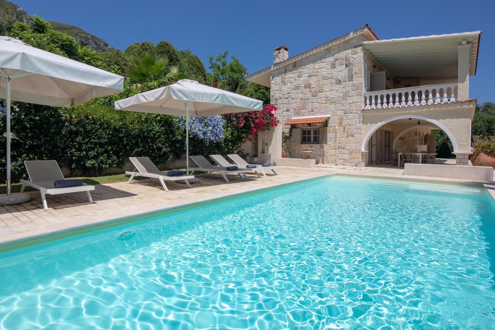 Ionian Garden Villas - Villa Pietra Mpenitses Eksteriør billede
