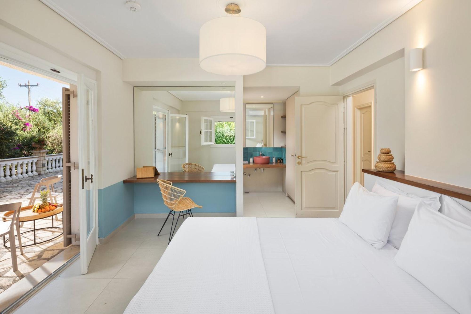 Ionian Garden Villas - Villa Pietra Mpenitses Eksteriør billede