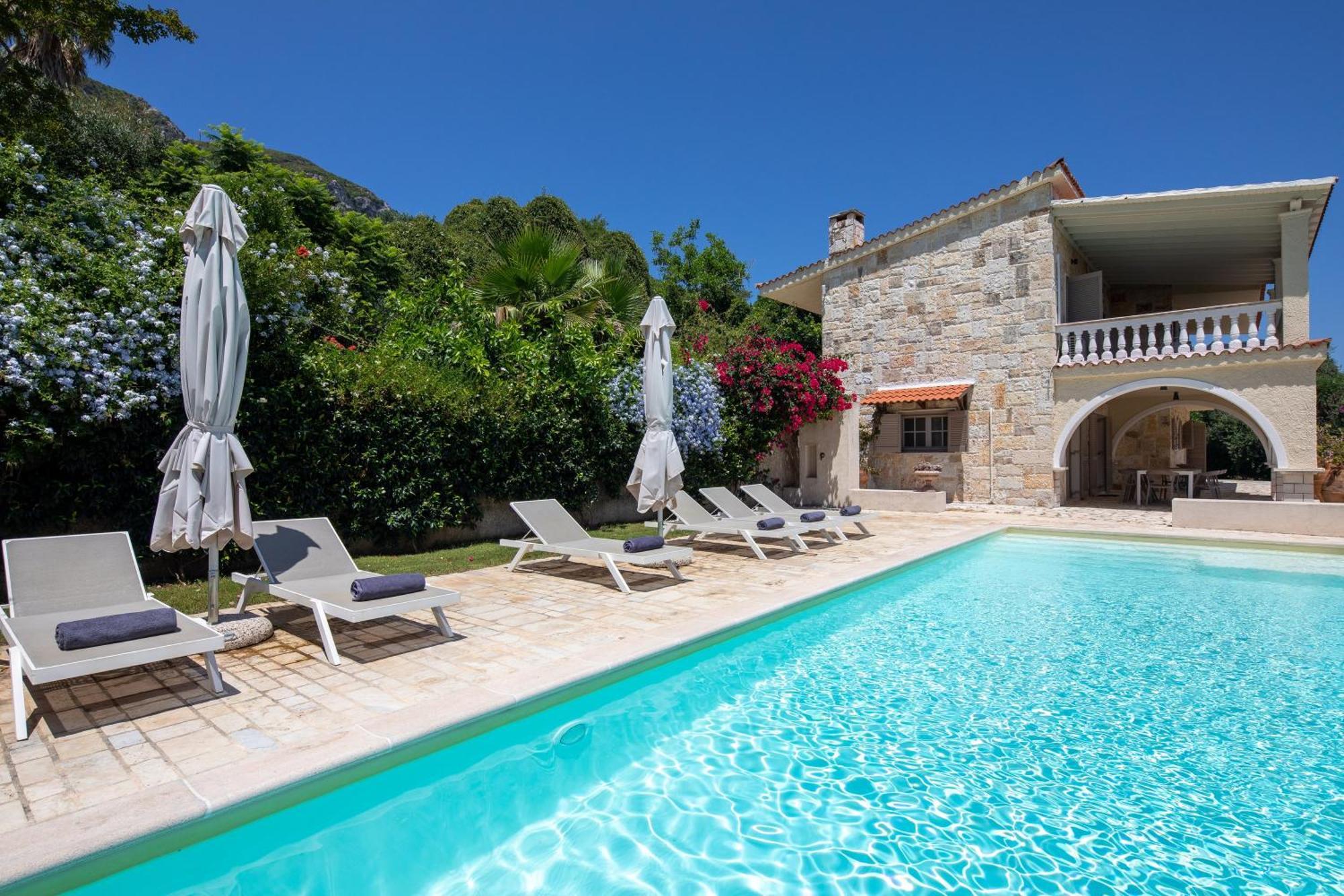 Ionian Garden Villas - Villa Pietra Mpenitses Eksteriør billede