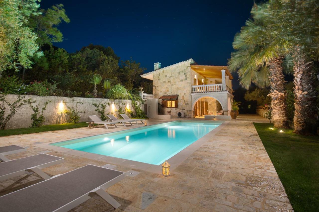 Ionian Garden Villas - Villa Pietra Mpenitses Eksteriør billede
