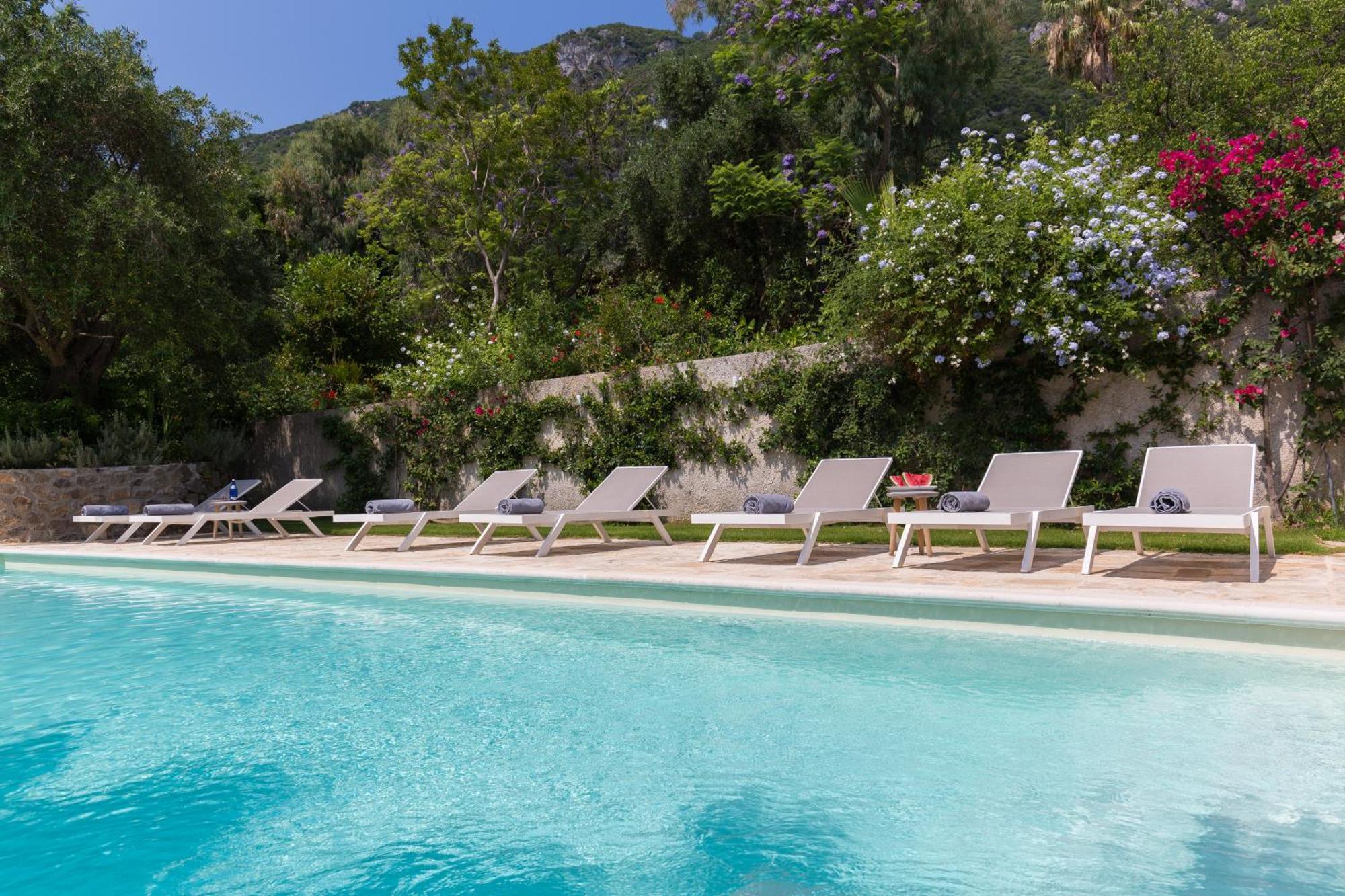 Ionian Garden Villas - Villa Pietra Mpenitses Eksteriør billede